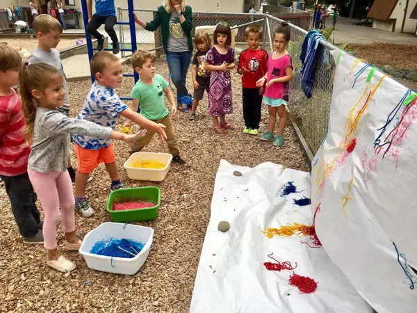 PlayAtHome with preschool children, Bowling game I UNICEF Montenegro 